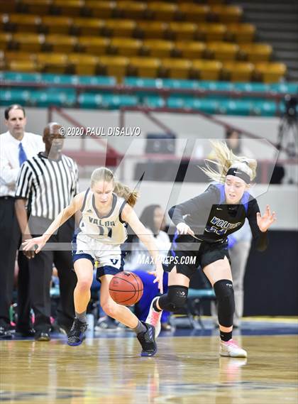 Thumbnail 1 in Grandview vs. Valor Christian (CHSAA 5A Final Four) photogallery.
