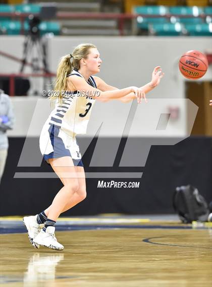 Thumbnail 3 in Grandview vs. Valor Christian (CHSAA 5A Final Four) photogallery.