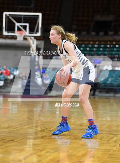 Thumbnail 2 in Grandview vs. Valor Christian (CHSAA 5A Final Four) photogallery.
