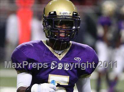 Thumbnail 3 in DeSmet Jesuit @ Christian Brothers (Great American Football Classic) photogallery.