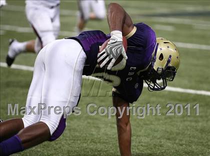 Thumbnail 1 in DeSmet Jesuit @ Christian Brothers (Great American Football Classic) photogallery.