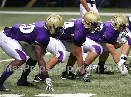 Thumbnail 2 in DeSmet Jesuit @ Christian Brothers (Great American Football Classic) photogallery.