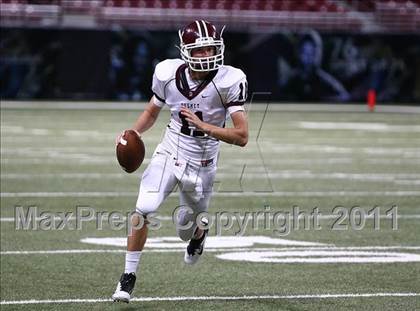 Thumbnail 3 in DeSmet Jesuit @ Christian Brothers (Great American Football Classic) photogallery.
