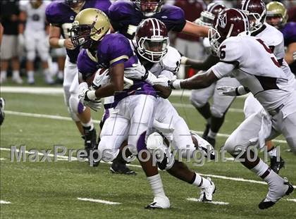 Thumbnail 3 in DeSmet Jesuit @ Christian Brothers (Great American Football Classic) photogallery.