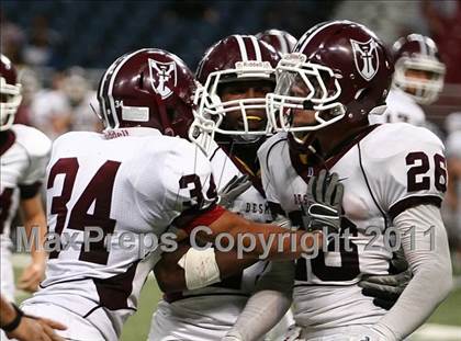 Thumbnail 3 in DeSmet Jesuit @ Christian Brothers (Great American Football Classic) photogallery.
