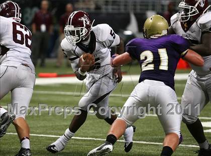 Thumbnail 2 in DeSmet Jesuit @ Christian Brothers (Great American Football Classic) photogallery.