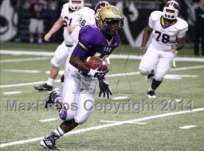 Thumbnail 1 in DeSmet Jesuit @ Christian Brothers (Great American Football Classic) photogallery.