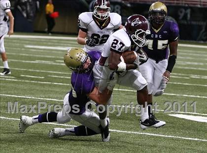 Thumbnail 2 in DeSmet Jesuit @ Christian Brothers (Great American Football Classic) photogallery.