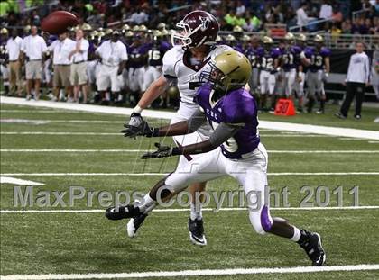 Thumbnail 1 in DeSmet Jesuit @ Christian Brothers (Great American Football Classic) photogallery.