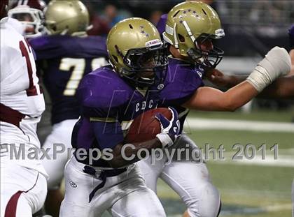 Thumbnail 2 in DeSmet Jesuit @ Christian Brothers (Great American Football Classic) photogallery.