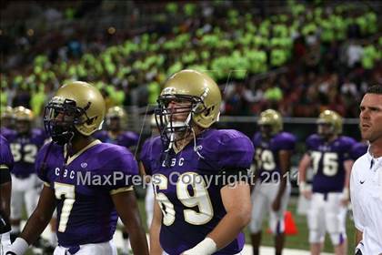 Thumbnail 2 in DeSmet Jesuit @ Christian Brothers (Great American Football Classic) photogallery.