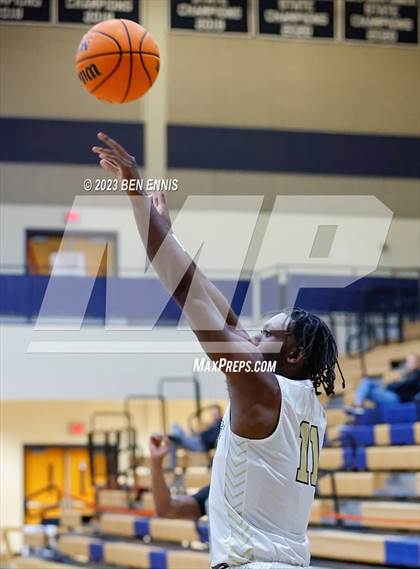 Thumbnail 3 in Pope vs. McDonough (Lemon Street Classic) photogallery.