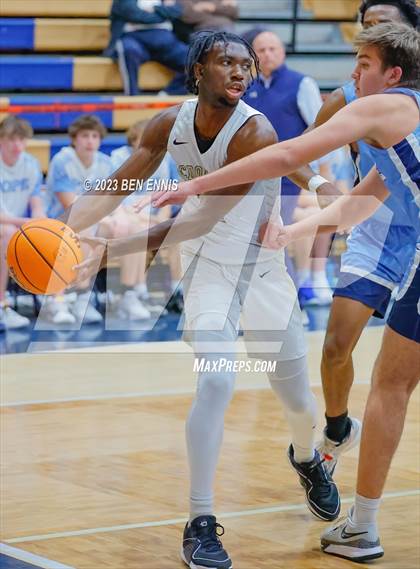 Thumbnail 2 in Pope vs. McDonough (Lemon Street Classic) photogallery.