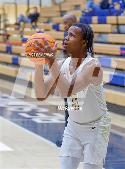 Thumbnail 2 in Pope vs. McDonough (Lemon Street Classic) photogallery.