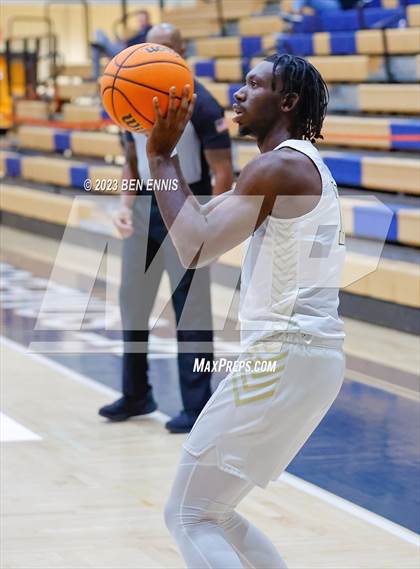 Thumbnail 3 in Pope vs. McDonough (Lemon Street Classic) photogallery.