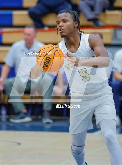 Thumbnail 3 in Pope vs. McDonough (Lemon Street Classic) photogallery.