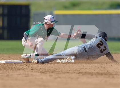 Thumbnail 2 in Mountain Vista vs Arapahoe (CHSAA 5A 2nd Round Playoff) photogallery.