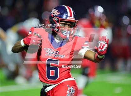Thumbnail 1 in Leuzinger @ Crean Lutheran (CIF SS Division 2 Round 1) photogallery.