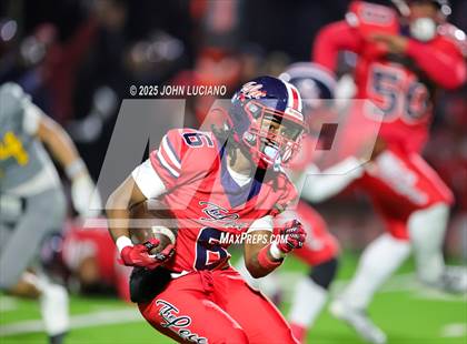 Thumbnail 3 in Leuzinger @ Crean Lutheran (CIF SS Division 2 Round 1) photogallery.