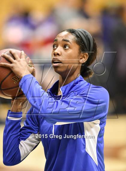 Thumbnail 1 in McClatchy vs. Serra (CIF State D1 Final) photogallery.
