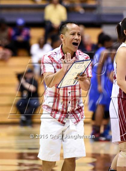 Thumbnail 2 in McClatchy vs. Serra (CIF State D1 Final) photogallery.