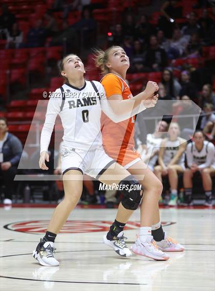 Thumbnail 1 in Timpview vs. Highland (UHSAA 5A Quarterfinal) photogallery.