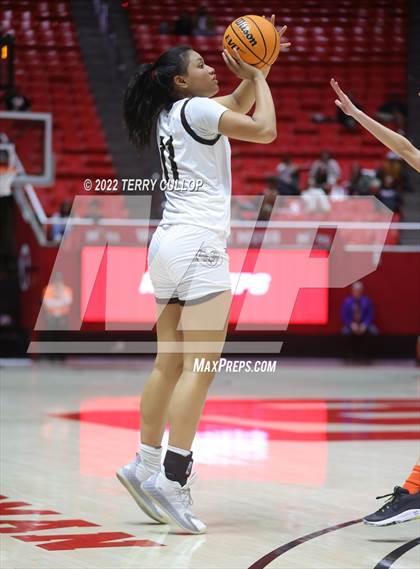 Thumbnail 3 in Timpview vs. Highland (UHSAA 5A Quarterfinal) photogallery.