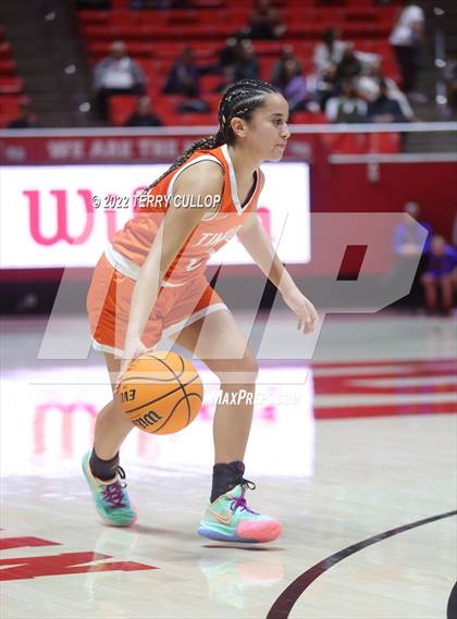Thumbnail 2 in Timpview vs. Highland (UHSAA 5A Quarterfinal) photogallery.