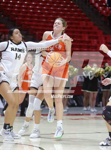 Thumbnail 3 in Timpview vs. Highland (UHSAA 5A Quarterfinal) photogallery.