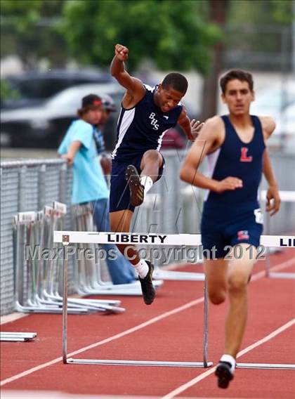 Thumbnail 3 in SWYL JV Finals photogallery.