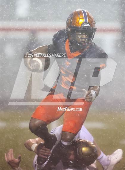 Thumbnail 2 in Cardinal Gibbons vs. Chambers (NCHSAA 4A State Championship) photogallery.
