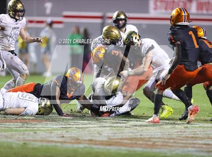 Thumbnail 2 in Cardinal Gibbons vs. Chambers (NCHSAA 4A State Championship) photogallery.