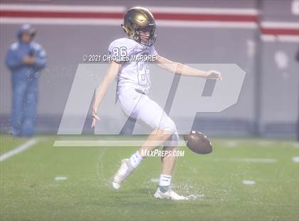 Thumbnail 1 in Cardinal Gibbons vs. Chambers (NCHSAA 4A State Championship) photogallery.