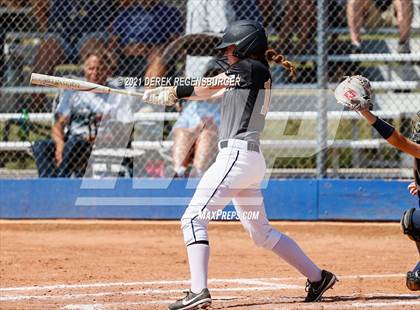 Thumbnail 3 in Rock Canyon vs Columbine (Broomfield 4A/5A Challenge) photogallery.
