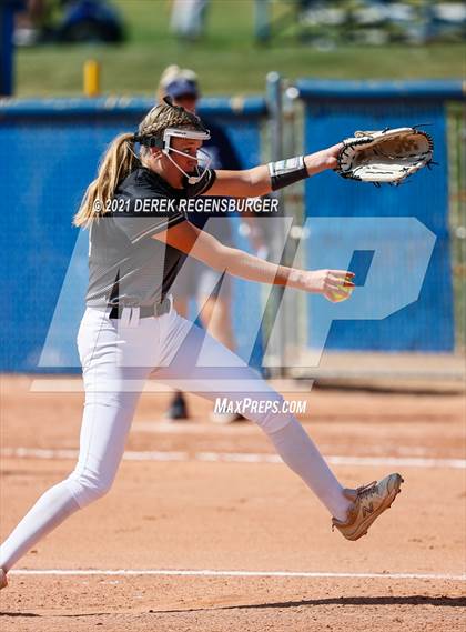 Thumbnail 1 in Rock Canyon vs Columbine (Broomfield 4A/5A Challenge) photogallery.