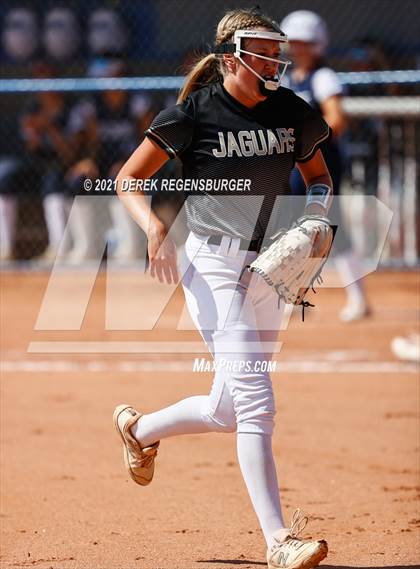 Thumbnail 2 in Rock Canyon vs Columbine (Broomfield 4A/5A Challenge) photogallery.