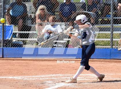Thumbnail 2 in Rock Canyon vs Columbine (Broomfield 4A/5A Challenge) photogallery.