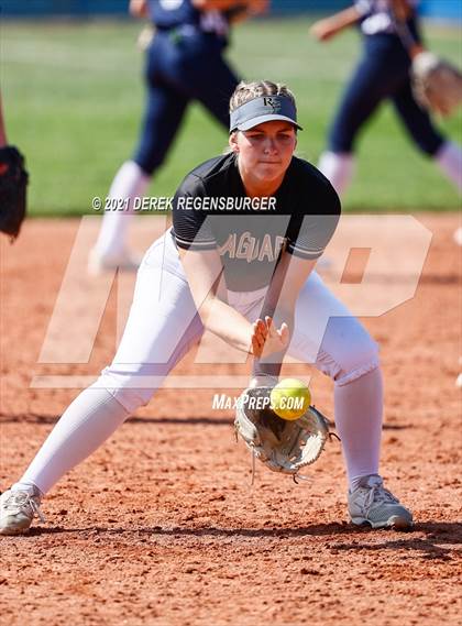 Thumbnail 3 in Rock Canyon vs Columbine (Broomfield 4A/5A Challenge) photogallery.