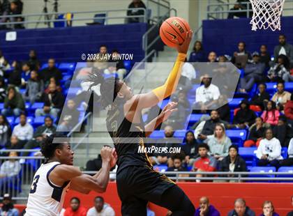 Thumbnail 2 in Oak Cliff Faith Family Academy vs. Oak Ridge photogallery.