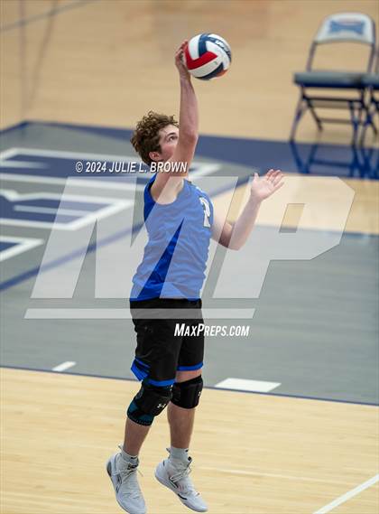 Thumbnail 2 in Indianapolis Bishop Chatard @ Hamilton Southeastern photogallery.