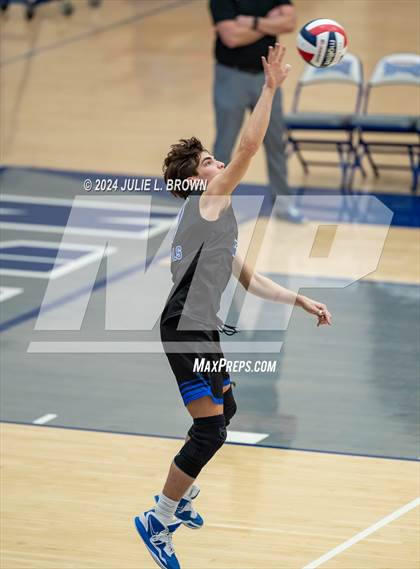 Thumbnail 2 in Indianapolis Bishop Chatard @ Hamilton Southeastern photogallery.