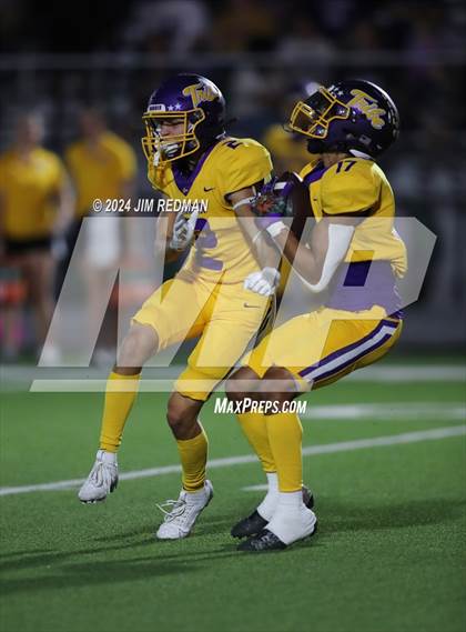 Thumbnail 1 in Sanger @ Caddo Mills photogallery.