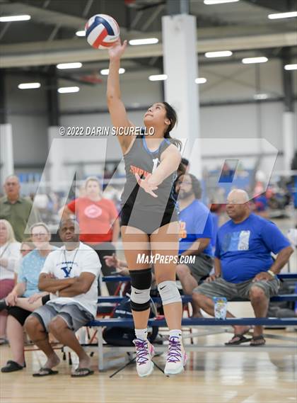 Thumbnail 1 in Timpview @ Xavier College Prep (Nike TOC Southwest - Final)  photogallery.