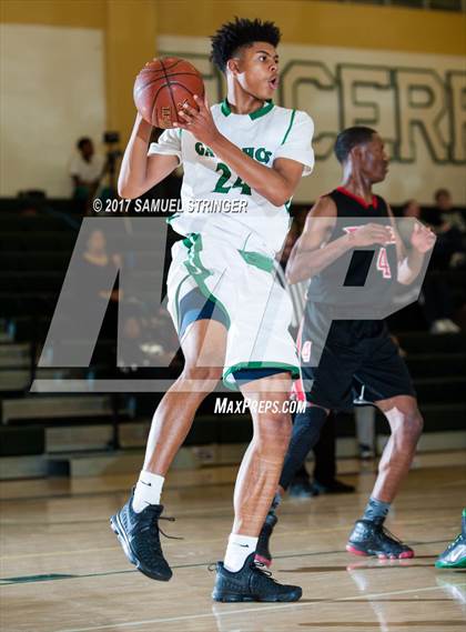 Thumbnail 2 in Kennedy @ El Cerrito (Gauchos Holiday Classic) photogallery.