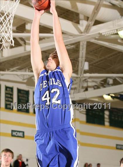 Thumbnail 2 in Powell vs Unicoi County (Pilot Food-mart Invitational) photogallery.