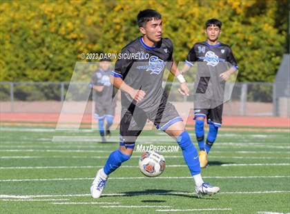 Thumbnail 2 in Sunnyside vs. Corona del Sol photogallery.