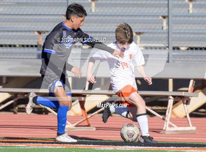 Thumbnail 2 in Sunnyside vs. Corona del Sol photogallery.
