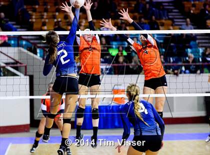 Thumbnail 2 in Lewis-Palmer vs. Air Academy (CHSAA State 4A Playoff) photogallery.
