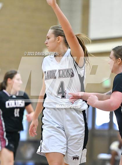 Thumbnail 2 in Colusa vs. Valley Christian (Sutter Tournament) photogallery.