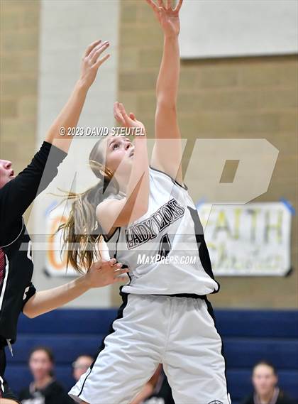 Thumbnail 2 in Colusa vs. Valley Christian (Sutter Tournament) photogallery.